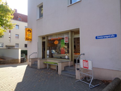 Laden in Halle Südstadt